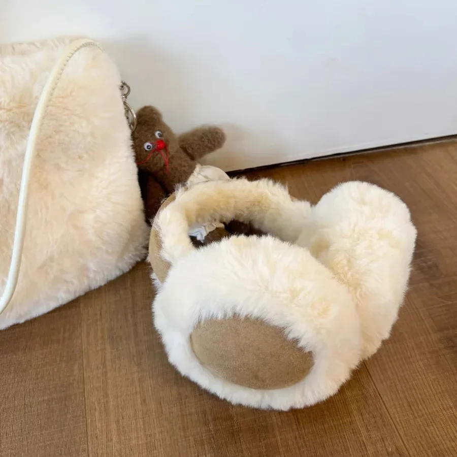 Penutup Telinga Bulu Tebal Lip - Earmuffs Foldable ulasan dan harga